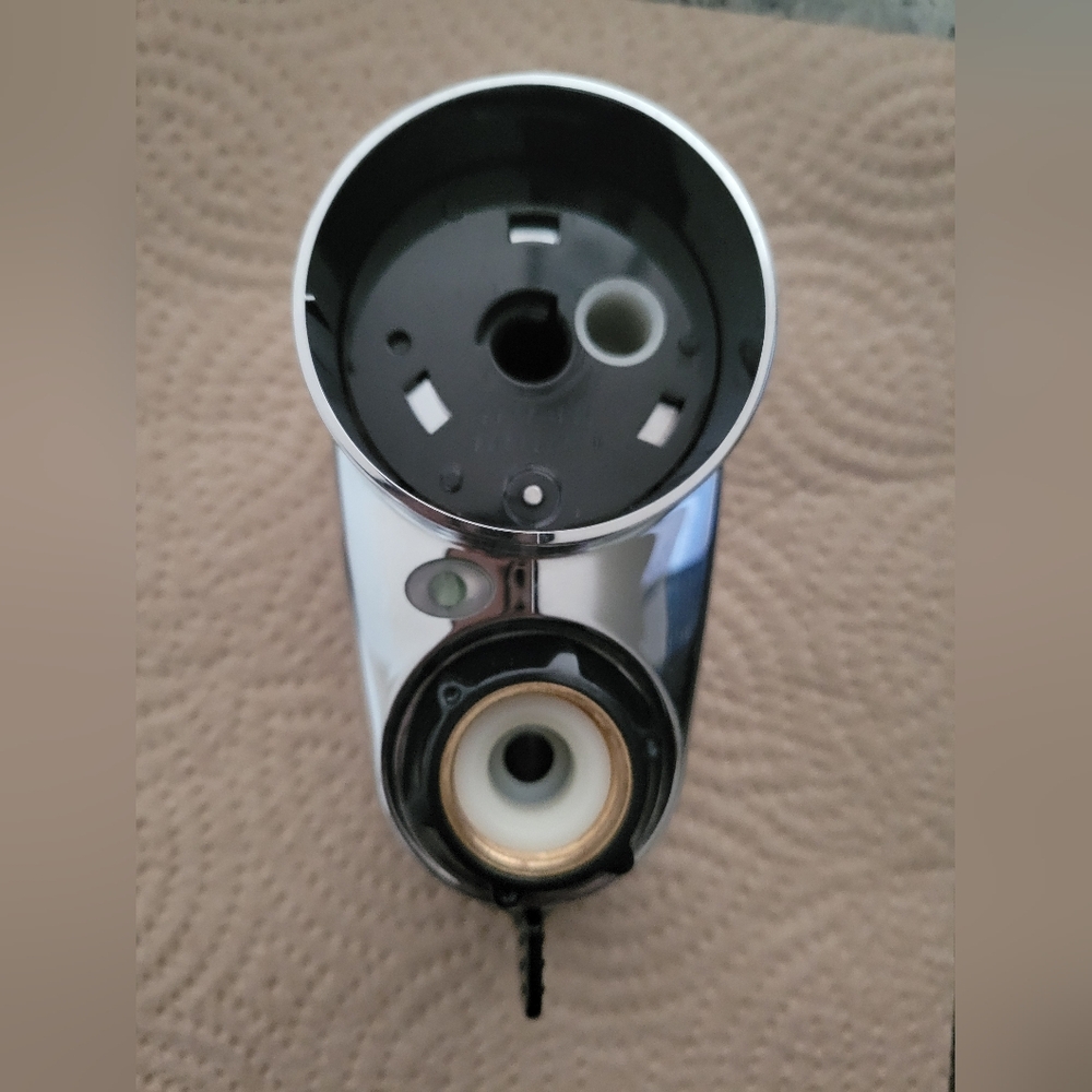 Brita Basic Faucet Mount System (FILTER NOT INCLUDED) - Picture 4 of 16